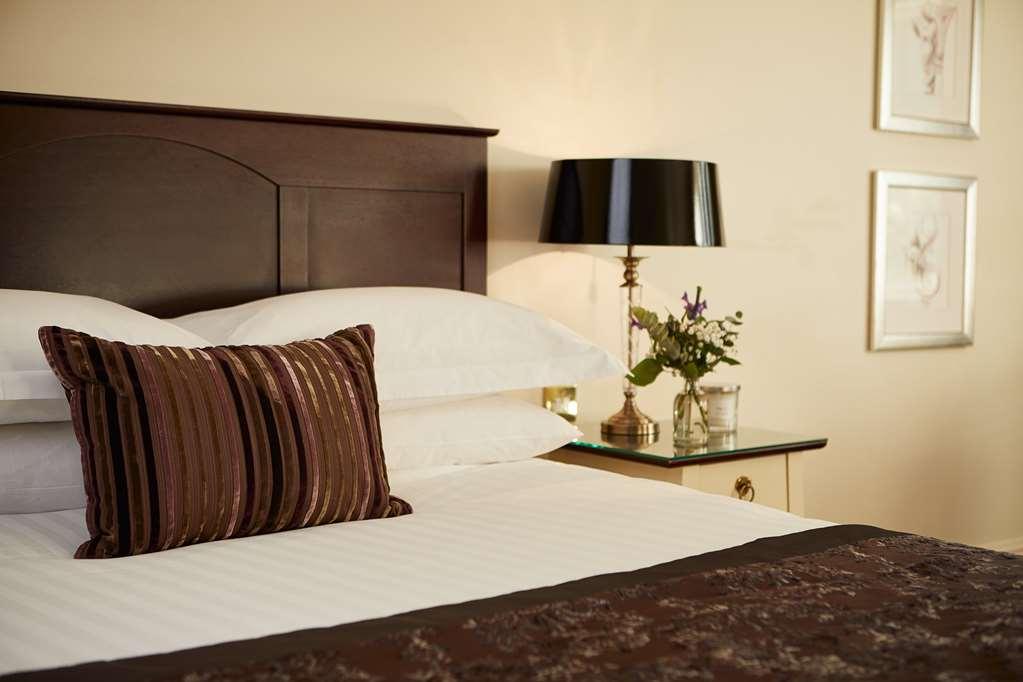 Macdonald Botley Park Hotel & Spa Southampton Room photo